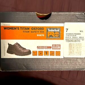 Timberland Titan Oxford safety toe shoes for woman
